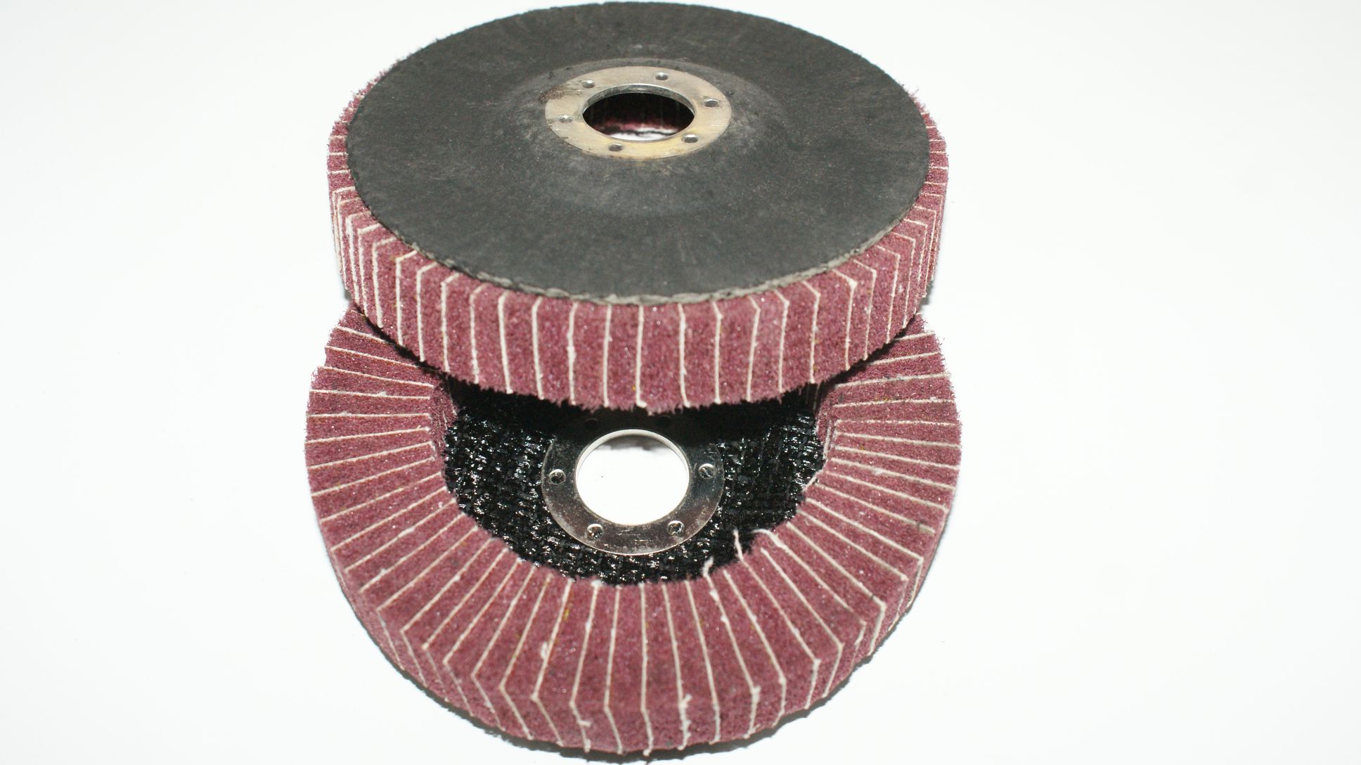 Ламелен диск с шкурка за ъглошлайф 125мм/22мм червен armen-tools
